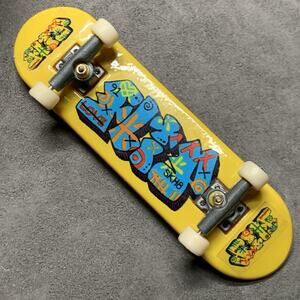 Vintage Flip Tech Deck Graffiti SKH8 Fingerboard Skateboard
